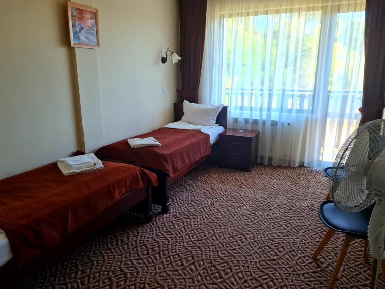 Family Hotel Bela Tryavna Extérieur photo